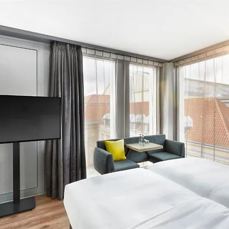 Hotel Hyperion 5*